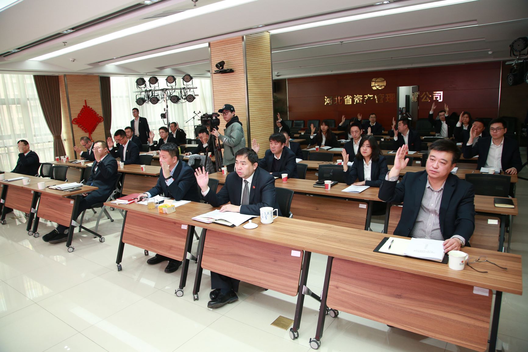 1548995347128161.jpg 1548995347128161.jpg